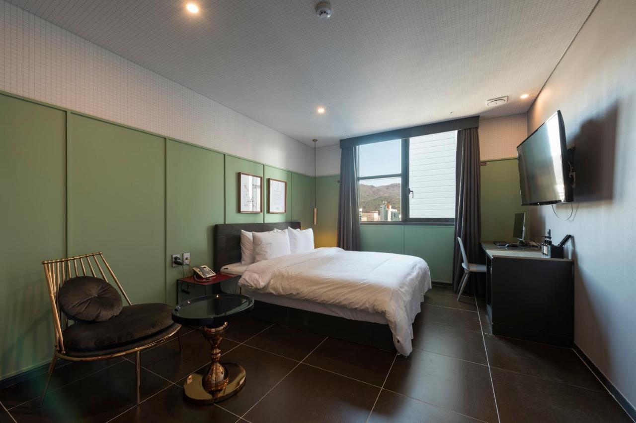 Browndot Hotel Guseo Busan Eksteriør billede